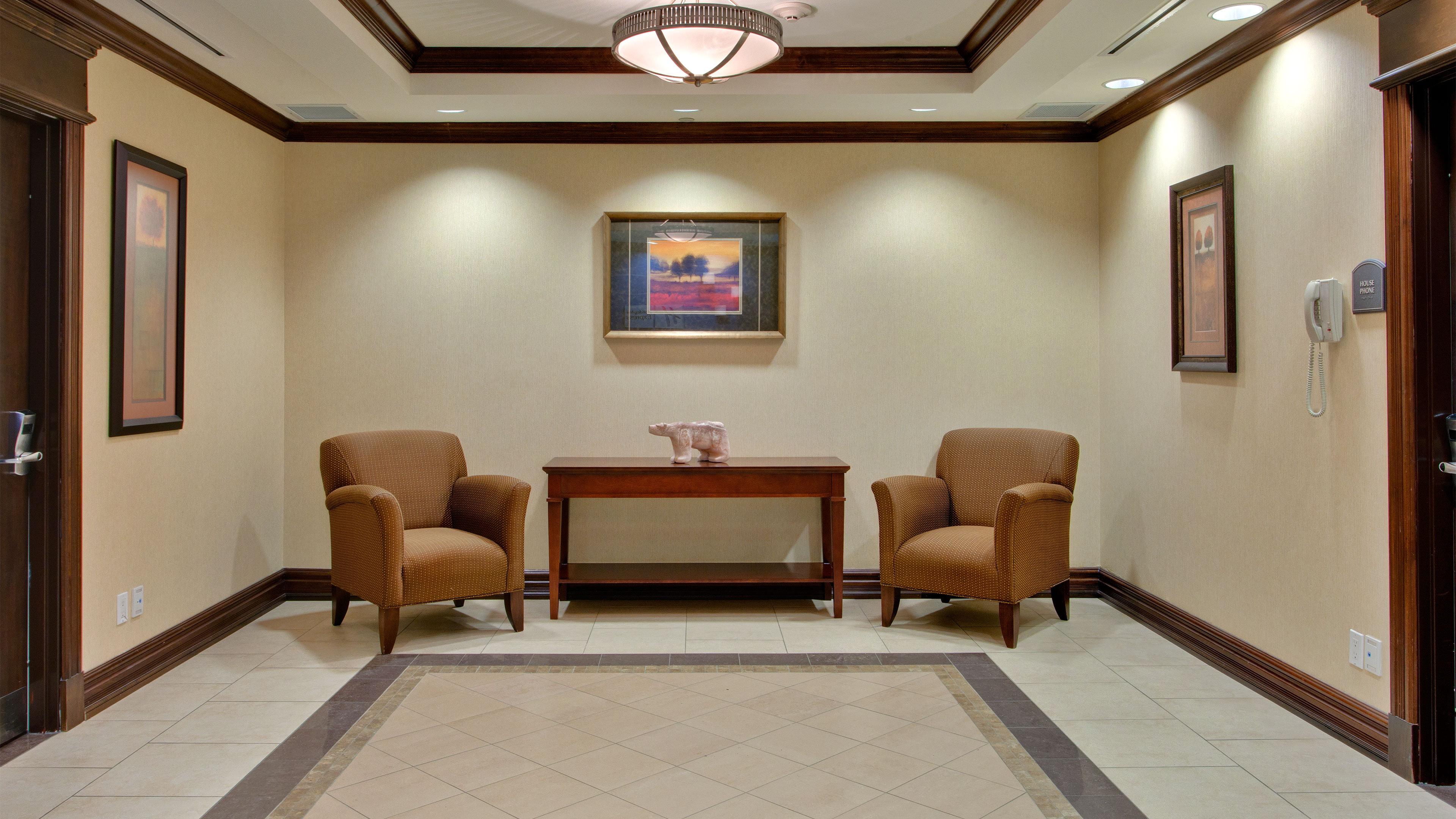 Holiday Inn Express & Suites Huntsville By Ihg Bagian luar foto