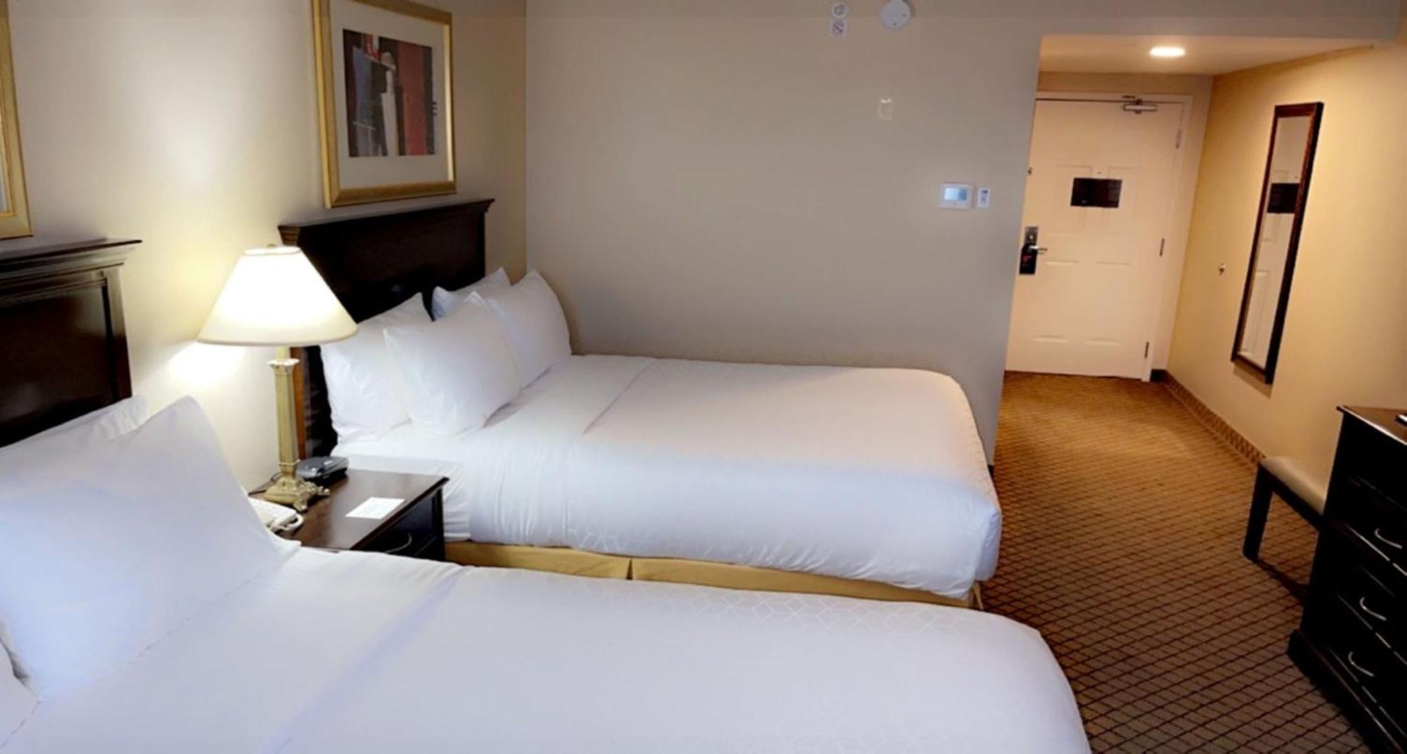 Holiday Inn Express & Suites Huntsville By Ihg Bagian luar foto