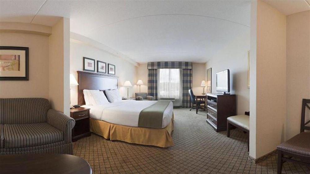 Holiday Inn Express & Suites Huntsville By Ihg Bagian luar foto